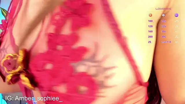 Snapshot of Amber_sophie chatting on May 22, 7:08 pm Amber sophie online show from May 22, 7:08 pm