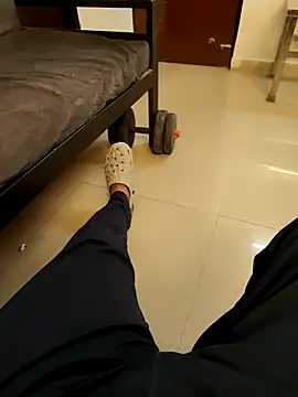MrgigoloNCRRR9 online show from June 27, 2:49 am