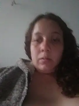 Snapshot of amaia_15 chatting on May 25, 10:49 pm amaia 15 online show from May 25, 10:49 pm