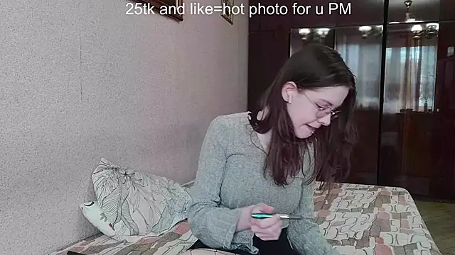 Snapshot of SeXLenaX chatting on May 28, 2:58 pm SeXLenaX online show from May 28, 2:58 pm