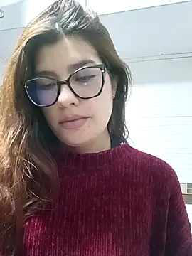 Snapshot of cutetemari chatting on May 25, 12:27 am cutetemari online show from May 25, 12:27 am