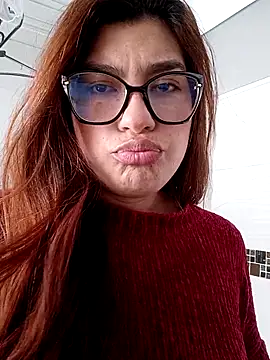 Snapshot of cutetemari chatting on June 1, 3:58 pm cutetemari online show from June 1, 3:58 pm