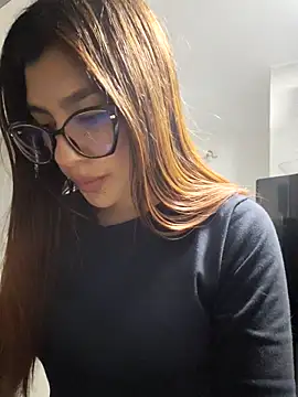 Snapshot of cutetemari chatting on June 13, 1:25 am cutetemari online show from June 13, 1:25 am