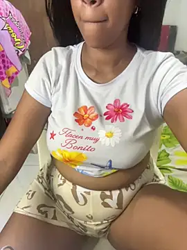 Snapshot of CandyDollXXX chatting on May 19, 6:58 pm CandyDollXXX online show from May 19, 6:58 pm