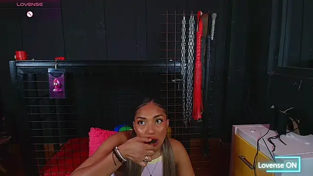 Briana pratt online show from July 23, 12:58 pm