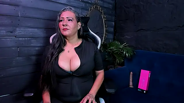 Victoria kyler online show from July 20, 2:04 am
