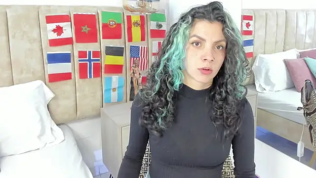 Snapshot of DinahCarter chatting on July 7, 12:31 pm DinahCarter online show from July 7, 12:31 pm