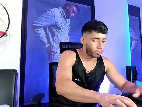 Snapshot of gato_pascal chatting on June 5, 8:14 pm gato pascal online show from June 5, 8:14 pm