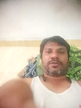 Snapshot of naturist786 chatting on June 4, 8:09 am naturist786 online show from June 4, 8:09 am