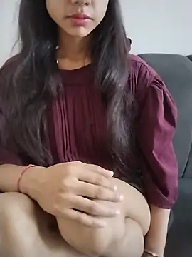 Snapshot of neha_singh0 chatting on July 16, 1:11 am neha singh0 online show from July 16, 1:11 am