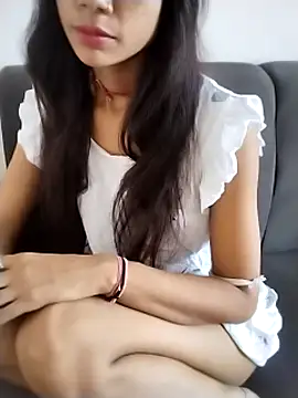 Snapshot of neha_singh0 chatting on July 17, 4:08 am neha singh0 online show from July 17, 4:08 am