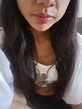 Snapshot of neha_singh0 chatting on July 23, 1:58 am neha singh0 online show from July 23, 1:58 am