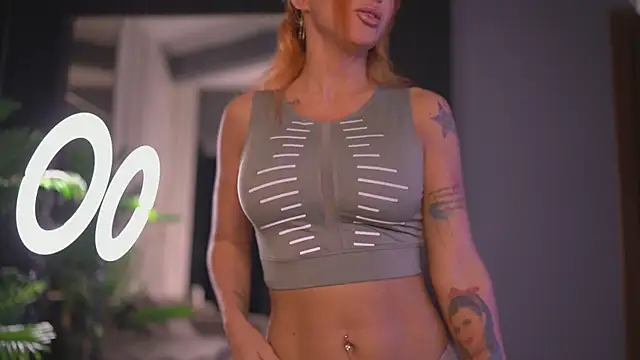Snapshot of CamillaStarrX chatting on June 23, 6:39 pm CamillaStarrX online show from June 23, 6:39 pm