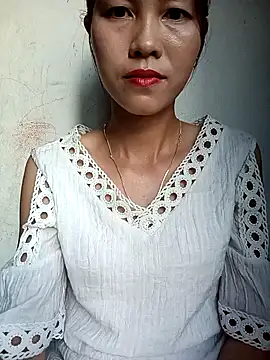 Snapshot of Suly-sweet chatting on June 3, 10:40 am Suly-sweet online show from June 3, 10:40 am