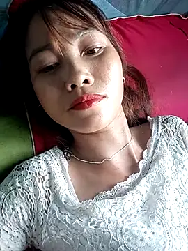 Snapshot of Suly-sweet chatting on June 14, 2:57 am Suly-sweet online show from June 14, 2:57 am