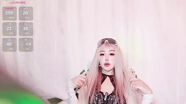 Puppyoo 001 online show from July 22, 11:02 am