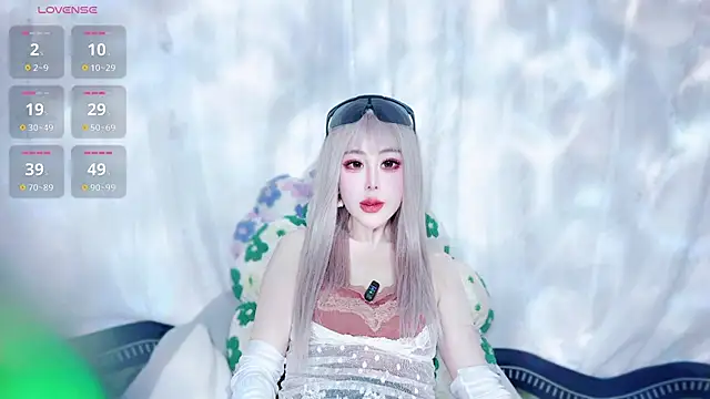 Puppyoo 001 online show from July 27, 9:27 am