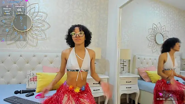 Snapshot of damianna_ chatting on July 27, 11:50 am damianna online show from July 27, 11:50 am