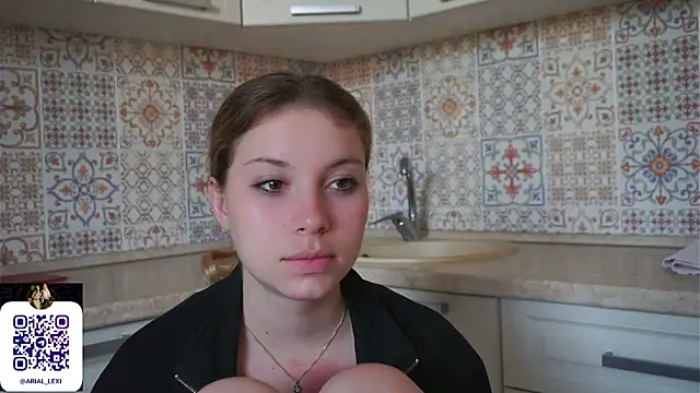 Sairallyn online show from June 29, 3:24 am