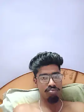 Halfbloodstud online show from June 16, 8:39 am