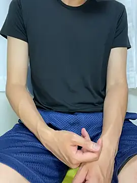 Snapshot of kiyoujanai_ chatting on June 12, 12:48 pm kiyoujanai online show from June 12, 12:48 pm