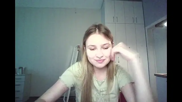 dozygleam online show from June 14, 1:13 pm