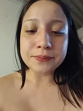 Snapshot of mileidy0106 chatting on June 14, 2:52 pm mileidy0106 online show from June 14, 2:52 pm