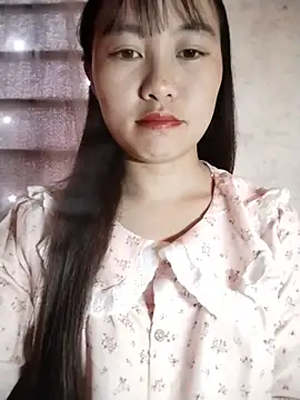 Snapshot of Cherry-squirtt chatting on July 20, 9:01 am Cherry-squirtt online show from July 20, 9:01 am