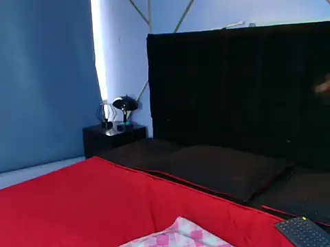 Zoe Clarck  online show from June 3, 11:57 am