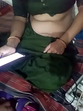 Hindicouple1 online show from May 31, 5:20 pm