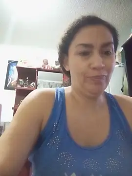 Snapshot of paulett15 chatting on June 6, 2:00 pm paulett15 online show from June 6, 2:00 pm