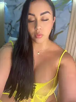 Snapshot of emily-Hornyy chatting on July 28, 10:42 pm emily-Hornyy online show from July 28, 10:42 pm