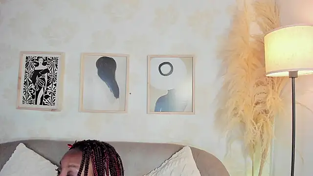 Caramel kiss  online show from June 14, 3:47 pm