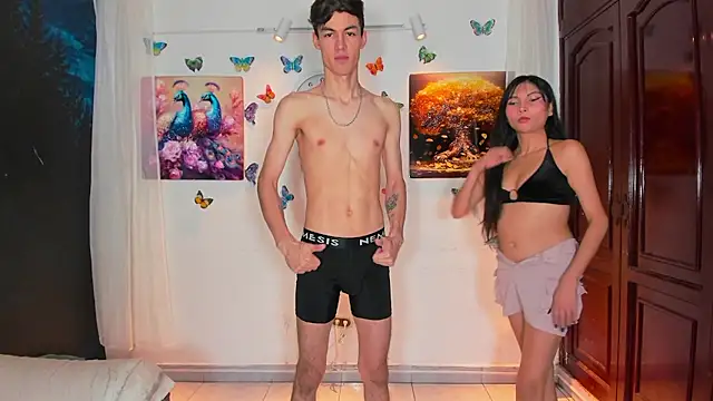 Sashawon  online show from August 8, 1:30 am