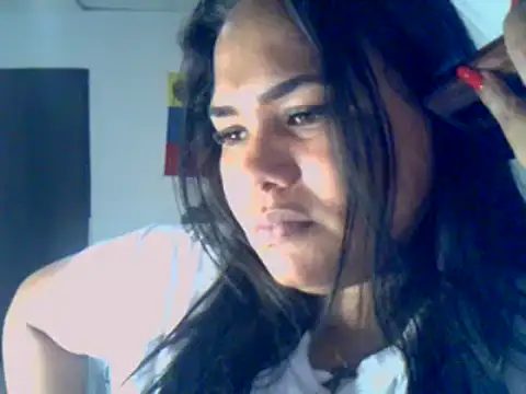 Snapshot of Kasandra355 chatting on May 15, 2:51 am Kasandra355 online show from May 15, 2:51 am