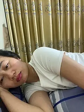 Snapshot of Linda-babyy chatting on May 18, 4:35 pm Linda-babyy online show from May 18, 4:35 pm