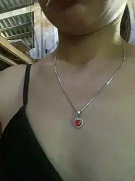 Snapshot of Linda-babyy chatting on June 5, 9:04 am Linda-babyy online show from June 5, 9:04 am