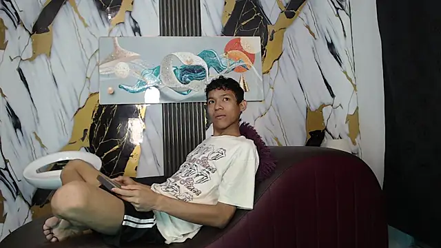 Snapshot of GREAT_BALLS chatting on June 7, 1:21 am GREAT BALLS online show from June 7, 1:21 am