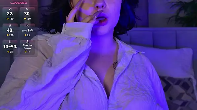KittyNuarr online show from July 27, 1:18 pm