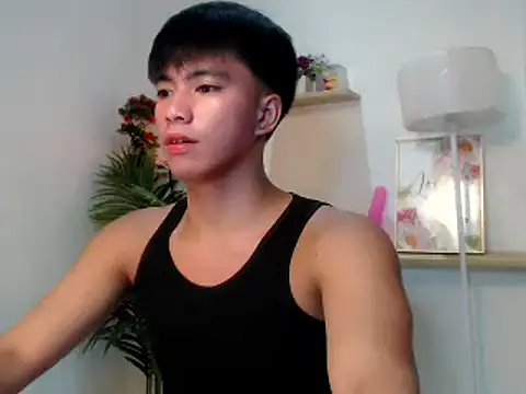 Snapshot of horny_jamesxx chatting on July 25, 4:15 pm horny jamesxx online show from July 25, 4:15 pm