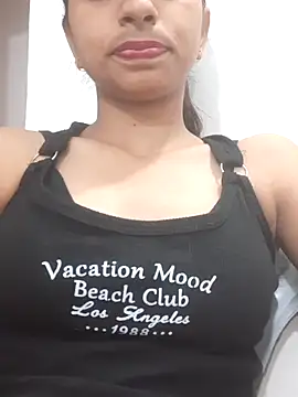 Snapshot of sexy_rubina89 chatting on June 13, 3:59 am sexy rubina89 online show from June 13, 3:59 am