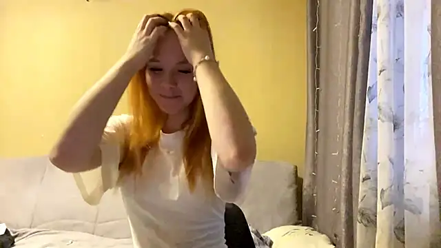 Snapshot of nyanyamonkey chatting on June 3, 2:33 pm nyanyamonkey online show from June 3, 2:33 pm