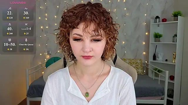 Kira  Fluffy online show from July 7, 5:32 am