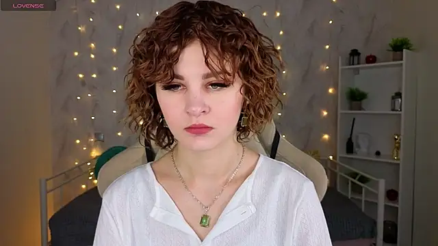 Kira  Fluffy online show from July 11, 5:32 am