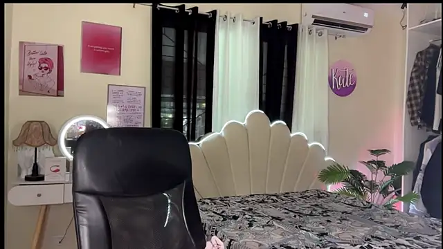 Snapshot of RingMyBelle chatting on July 6, 12:51 am RingMyBelle online show from July 6, 12:51 am