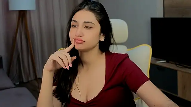 Snapshot of honeylanaa chatting on June 20, 4:15 am honeylanaa online show from June 20, 4:15 am