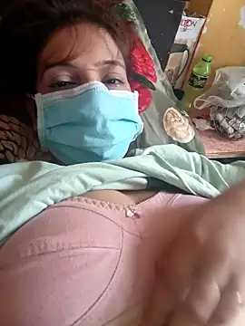 Snapshot of tanya2610 chatting on May 22, 6:31 am tanya2610 online show from May 22, 6:31 am