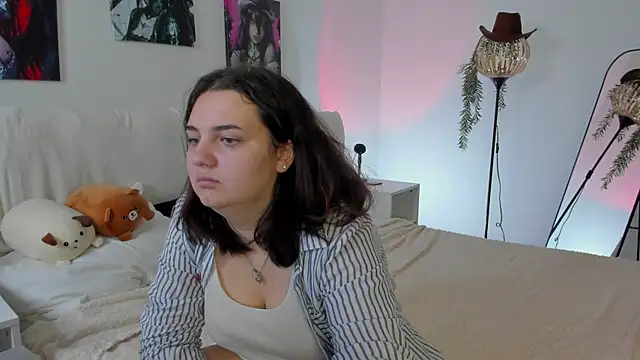 Mary F0x online show from July 3, 6:09 am