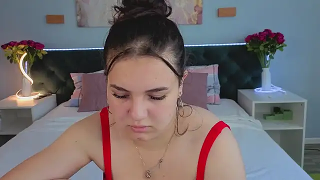 Mary F0x online show from July 14, 9:03 am