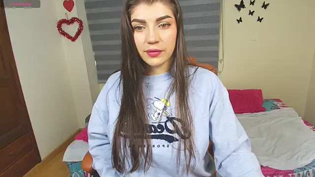 Snapshot of alba_lexter_ chatting on July 7, 4:11 pm alba lexter online show from July 7, 4:11 pm